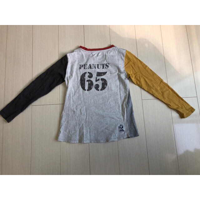 PEANUTS(ピーナッツ)のvintage PEANUTS 140 ラグランロンT SNOOPY中古　古着 キッズ/ベビー/マタニティのキッズ服男の子用(90cm~)(Tシャツ/カットソー)の商品写真