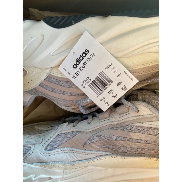 yeezy700v2 static 30センチ