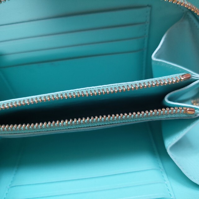 Tiffany & Co.(ティファニー)の最終価格☆Tiffanyハーフムーンウォレット レディースのファッション小物(財布)の商品写真