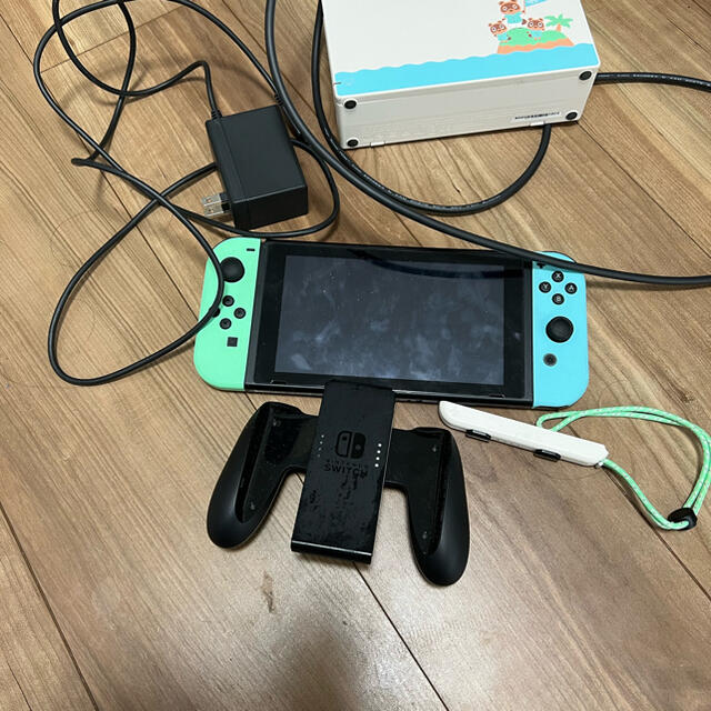 Nintendo Switch(ニンテンドースイッチ)のしろさん専用 エンタメ/ホビーのゲームソフト/ゲーム機本体(家庭用ゲーム機本体)の商品写真