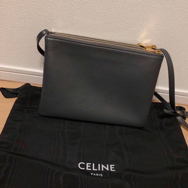 【美品・正規品】CELINE トリオ ラージ スムースラムスキン GRAY