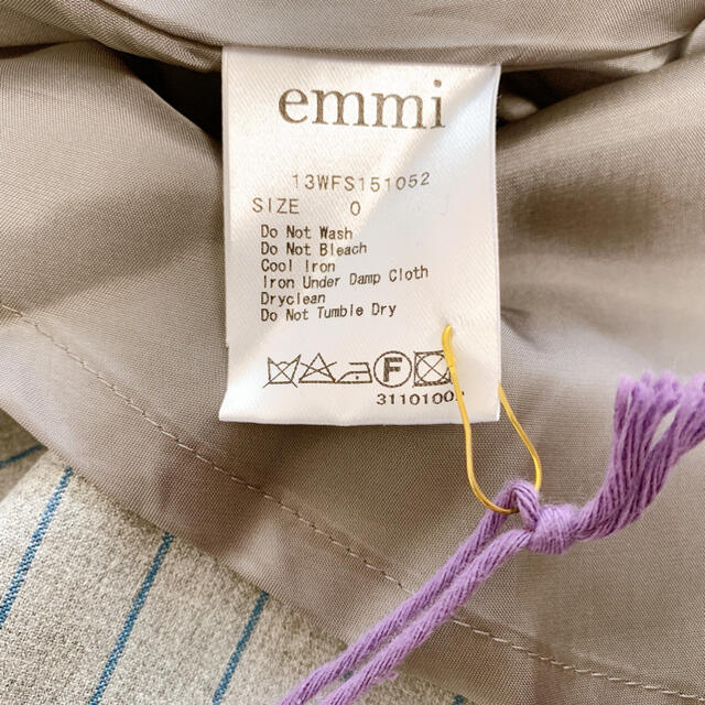 emmi atelier(エミアトリエ)のemmi タックポケットデザインスカート レディースのスカート(ひざ丈スカート)の商品写真