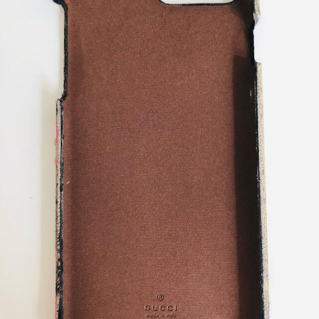 Gucci(グッチ)のGUCCI iPhone8プラス　カバー スマホ/家電/カメラのスマホアクセサリー(iPhoneケース)の商品写真