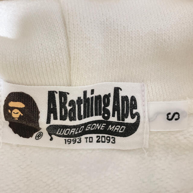 A BATHING APE(アベイシングエイプ)のBAPE✨BIG LOGO✨PULL OVER HOODIE✨ メンズのトップス(パーカー)の商品写真