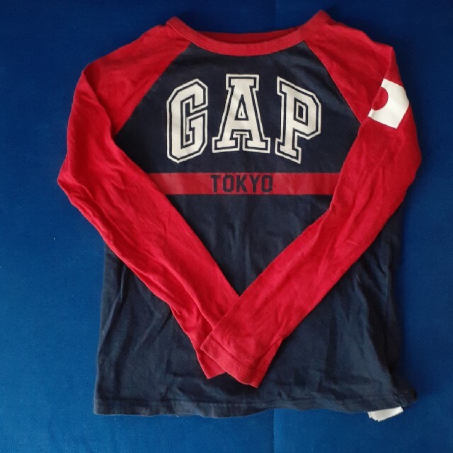 GAP Kids(ギャップキッズ)のGAP長袖120 キッズ/ベビー/マタニティのキッズ服男の子用(90cm~)(Tシャツ/カットソー)の商品写真