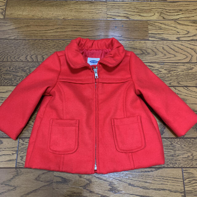 Old Navy(オールドネイビー)のオールドネイビー　赤　ショートコート　ジャケット キッズ/ベビー/マタニティのベビー服(~85cm)(ジャケット/コート)の商品写真