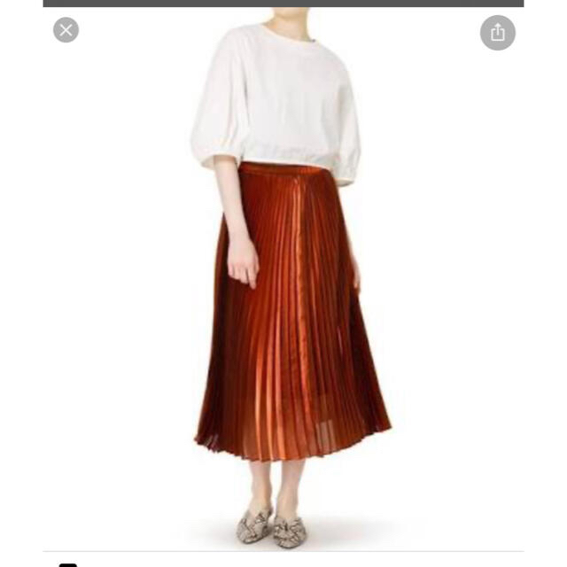 LE CIEL BLEU(ルシェルブルー)のルシェルブルーBright Pleated skirt サテンプリーツスカート レディースのスカート(ロングスカート)の商品写真