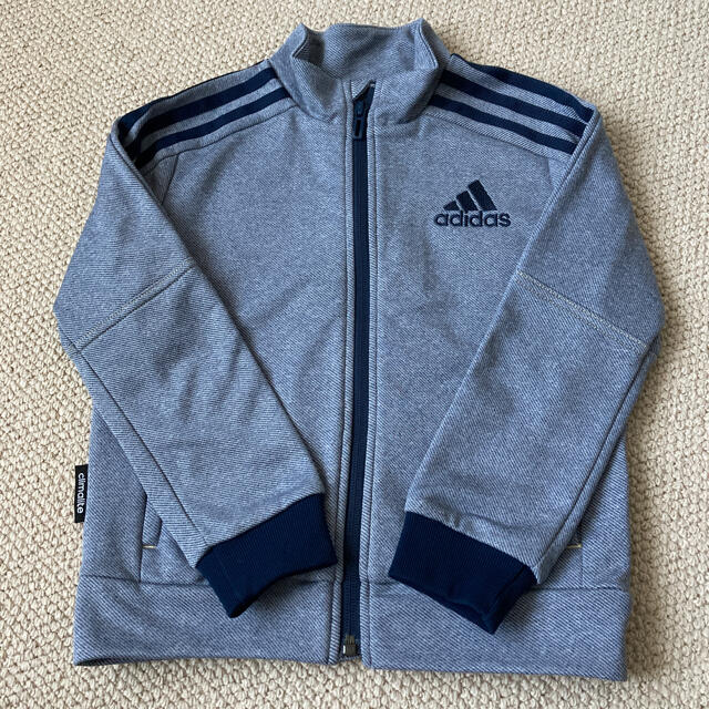 adidas(アディダス)のアディダスジャージ　上 キッズ/ベビー/マタニティのキッズ服男の子用(90cm~)(ジャケット/上着)の商品写真