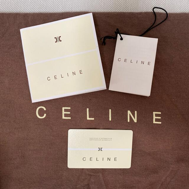 celine(セリーヌ)の未使用品　セリーヌ　ブギーバッグ　クリーム　ホワイト レディースのバッグ(ハンドバッグ)の商品写真