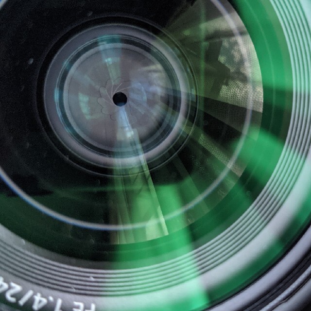 SONY(ソニー)の24mm F1.4 GM ソニーEマウント スマホ/家電/カメラのカメラ(レンズ(単焦点))の商品写真