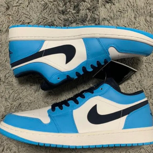 AIR JORDAN 1 LOW WHITE/DK POWDER BLUE