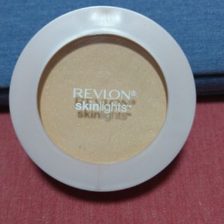 レブロン(REVLON)のレブロンスキンライトプレストパウダー　★REVLON★(フェイスパウダー)