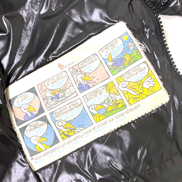 MONCLER(モンクレール)のクリーニング済モンクレールショートダウン⭐︎ブラック大人OＫ12a00 レディースのジャケット/アウター(ダウンコート)の商品写真