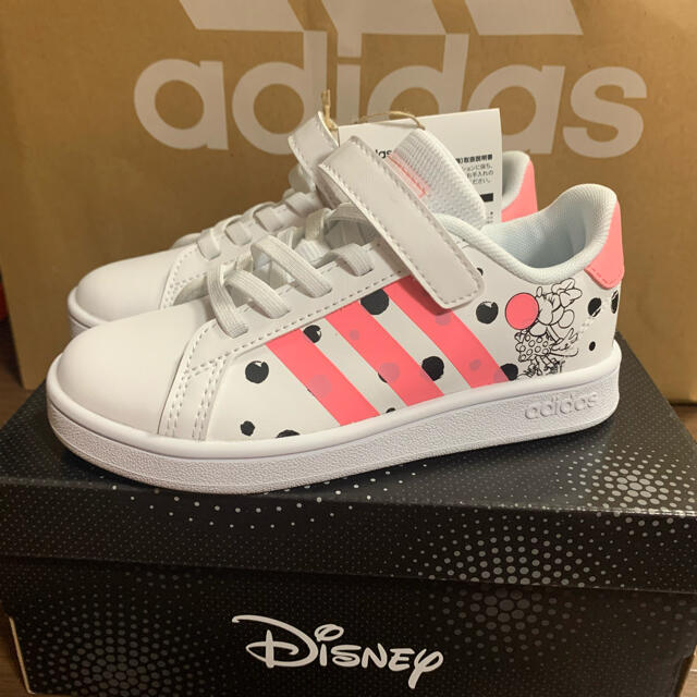 新品　adidas ディズニー　ミニー　19 20 21 姉妹　双子　アディダス