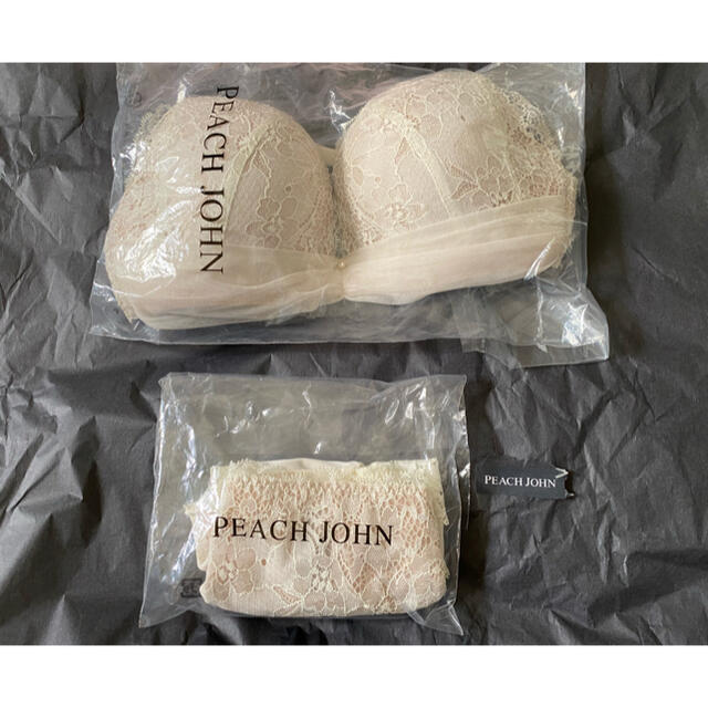 PEACH JOHN(ピーチジョン)のPEACH JOHN ランジェリーセット　20%off レディースの下着/アンダーウェア(ブラ&ショーツセット)の商品写真