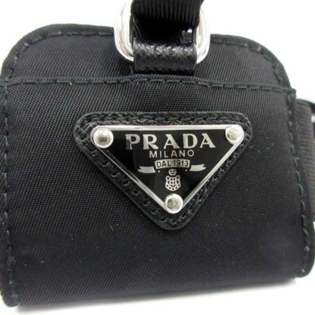 PRADA(プラダ)のプラダ PRADA ナイロン AirPods Pro ケース シルバー 金具 黒 メンズのファッション小物(その他)の商品写真