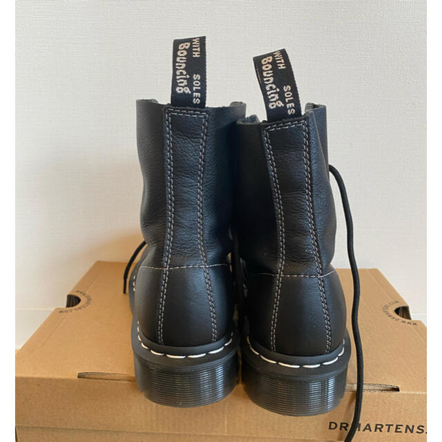 Dr.Martens(ドクターマーチン)のＤr.Martens ドクターマーチン　レースアップブーツ レディースの靴/シューズ(ブーツ)の商品写真