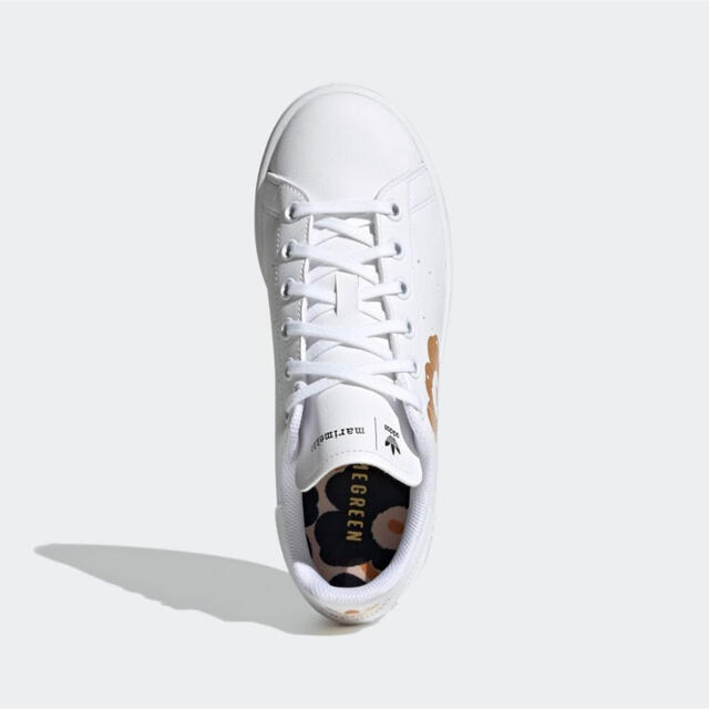 adidas(アディダス)のアディダス　マリメッコ　スタンスミス　23cm レディースの靴/シューズ(スニーカー)の商品写真
