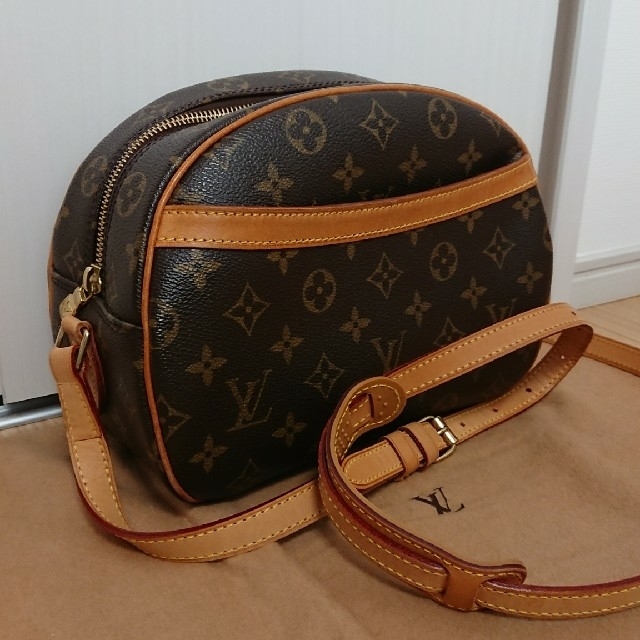 LOUIS VUITTON(ルイヴィトン)の【LOUIS VUITTON】 ブロワ モノグラム ショルダーバッグ レディースのバッグ(ショルダーバッグ)の商品写真