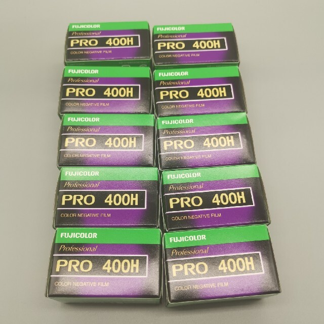 富士フイルム(フジフイルム)の【生産終了品】フジフィルム 35mm フィルム　PRO400H 36枚撮り 10 スマホ/家電/カメラのカメラ(その他)の商品写真