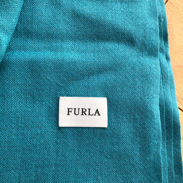 Furla(フルラ)のFURLA  カシミア70 シルク30  ストール レディースのファッション小物(ストール/パシュミナ)の商品写真