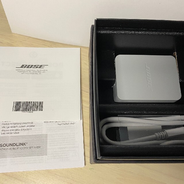 BOSE(ボーズ)のBOSE SoundLink Revolve Bluetooth スピーカー スマホ/家電/カメラのオーディオ機器(スピーカー)の商品写真