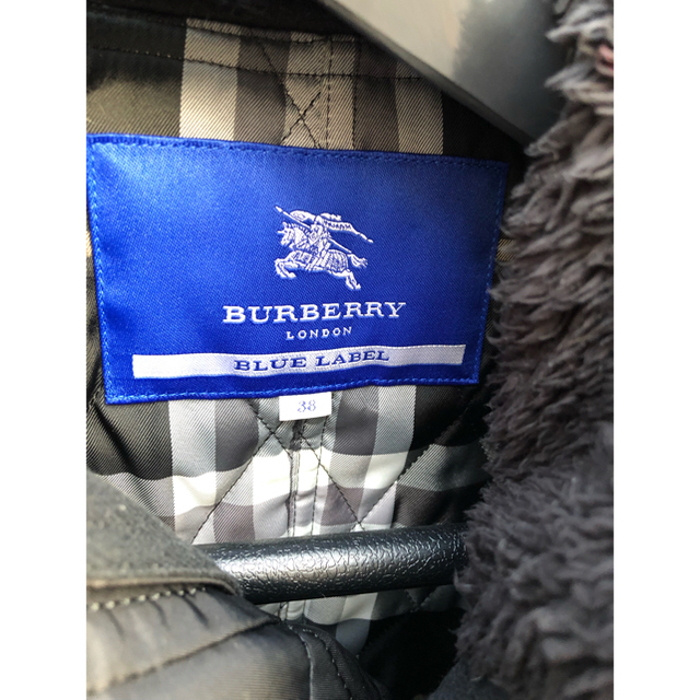 BURBERRY BLUE LABEL(バーバリーブルーレーベル)のBurberry Blue label ミリタリーコート レディースのジャケット/アウター(モッズコート)の商品写真