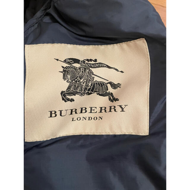 BURBERRY 中綿ジャケット Mの通販 by 朝香｜バーバリーならラクマ - BURBERRY LONDON（バーバリーロンドン） HOTお得