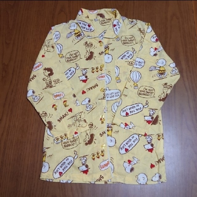 SNOOPY(スヌーピー)のスヌーピー パジャマ 130 ピンクと黄色 キッズ/ベビー/マタニティのキッズ服女の子用(90cm~)(パジャマ)の商品写真