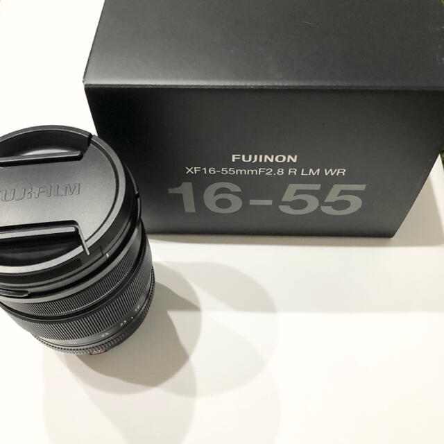 富士フイルム(フジフイルム)の【新品】XF16-55mm F2.8 R LM WR フジノンレンズ スマホ/家電/カメラのカメラ(レンズ(ズーム))の商品写真