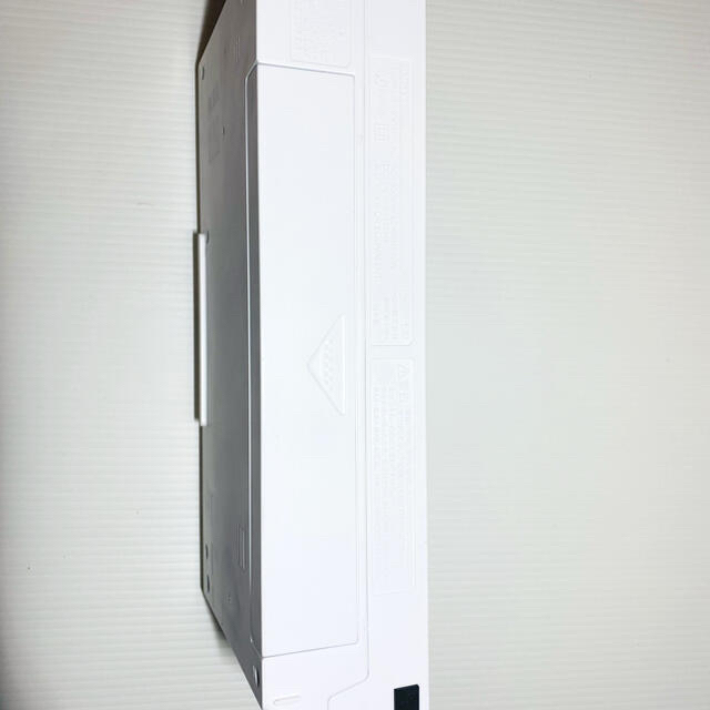SONY(ソニー)のSONY ソニー　ZS-E30  CDプレーヤー CDデッキ  スマホ/家電/カメラのオーディオ機器(ポータブルプレーヤー)の商品写真