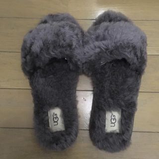 アグ(UGG)のUGG ファーサンダル　25cm グレー(サンダル)