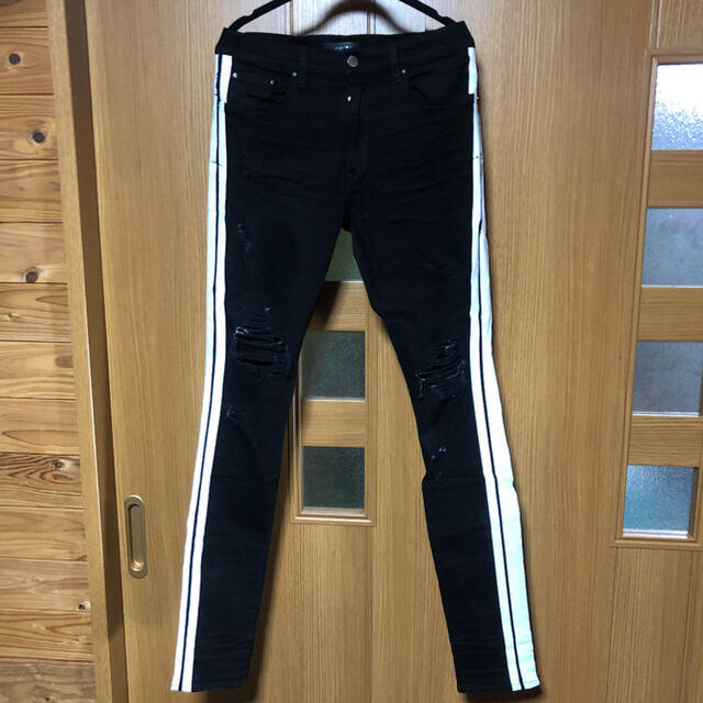 Saint Laurent(サンローラン)のobj着用　amiri side stripe broken jeans 32 メンズのパンツ(デニム/ジーンズ)の商品写真