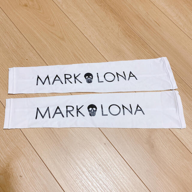 MARK&LONA(マークアンドロナ)のMARK&LONA アームカバー スポーツ/アウトドアのゴルフ(ウエア)の商品写真