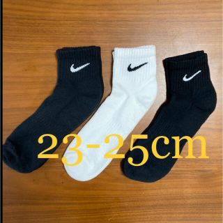 ナイキ(NIKE)の【新品未使用】NIKE  3足組 靴下 クウォーター 23.0cm〜25.0cm(ソックス)