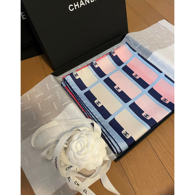 CHANEL - 今月購入❣️新品2021コレクション正規CHANELシルクスカーフ90