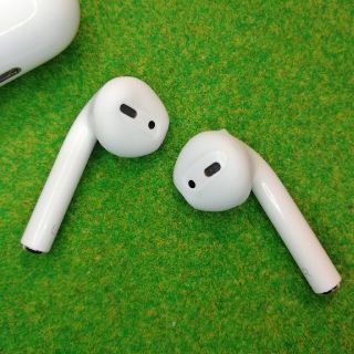 アップル(Apple)のAirPods イヤホンカバー(白)(ヘッドフォン/イヤフォン)