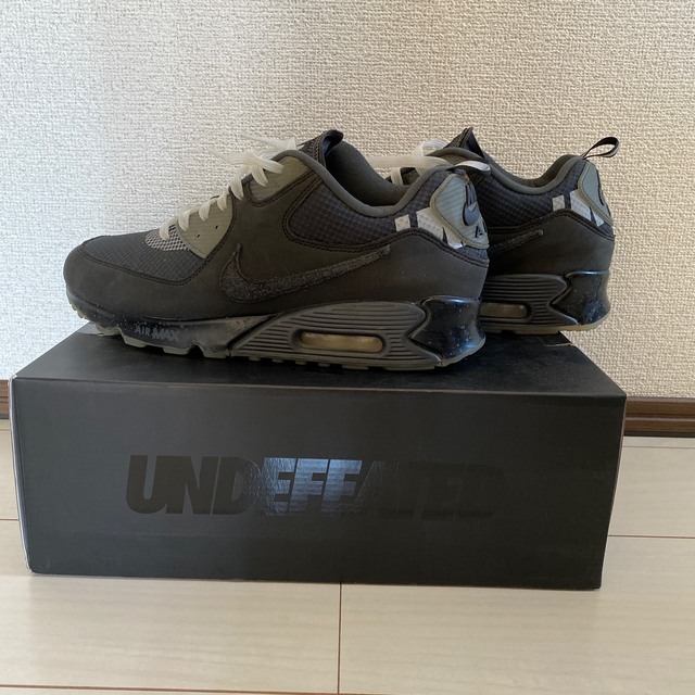 NIKE AIRMAX90×UNDEFATED 4