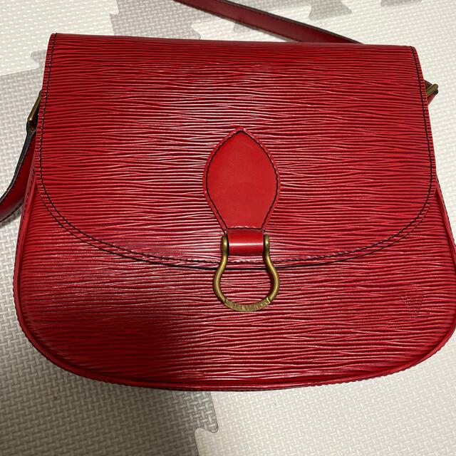 LOUIS VUITTON(ルイヴィトン)のルイヴィトン サンクルー 赤 レディースのバッグ(ショルダーバッグ)の商品写真