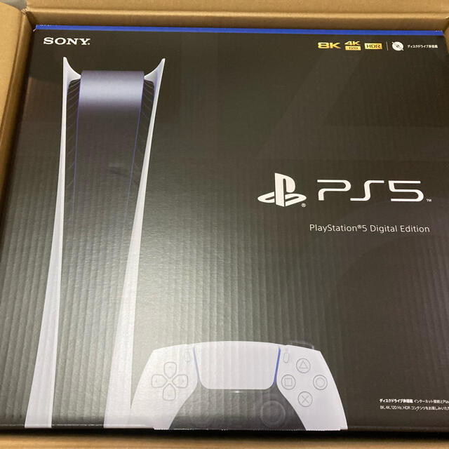 PlayStation(プレイステーション)のPS5 デジタルエディション　新品未開封品 エンタメ/ホビーのゲームソフト/ゲーム機本体(携帯用ゲーム機本体)の商品写真