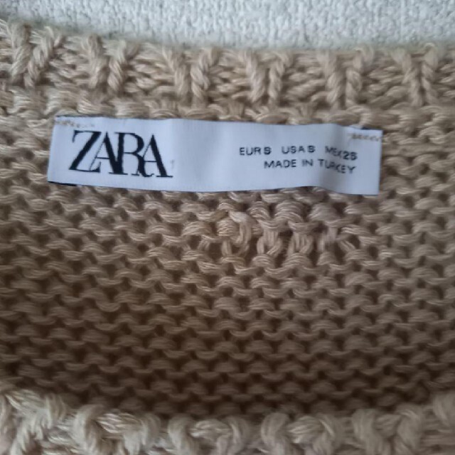 ZARA(ザラ)のZARA　ザラ　ニット　セーター　美品　S　ベージュ　インスタ レディースのトップス(ニット/セーター)の商品写真