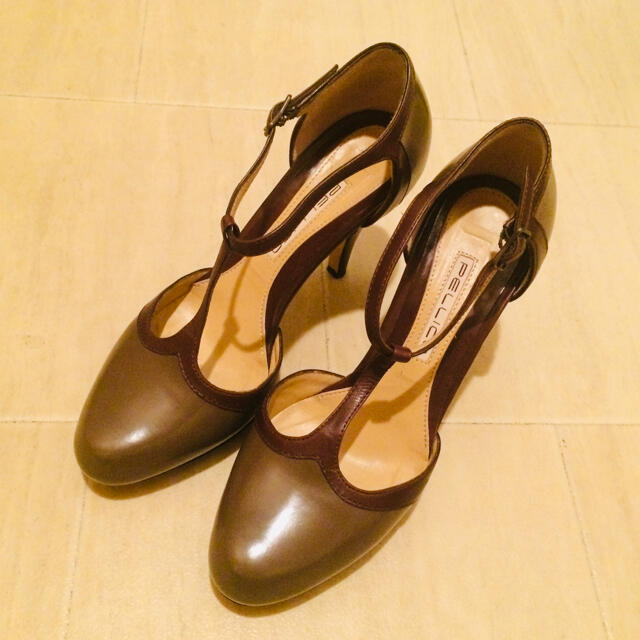 PELLICO ペリーコ 美品 人気 Tストラップパンプス PELLICO ペリーコ 美品 人気 Tストラップパンプス