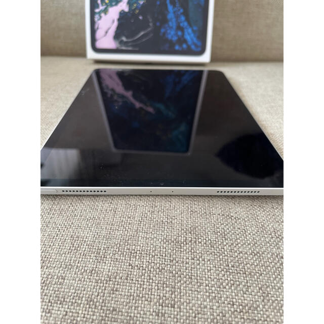 iPad Pro 11インチ (2018) Wi-Fi 256GB  シルバー 5