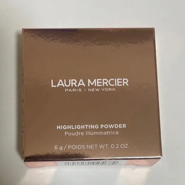 laura mercier(ローラメルシエ)のローラメルシエ ローズグロウ イルミネーター コスメ/美容のベースメイク/化粧品(フェイスパウダー)の商品写真