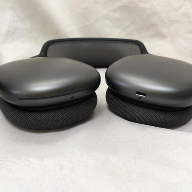 Apple AirPods Max ワイヤレスヘッドホン シルバー Apple AirPods Max ワイヤレスヘッドホン シルバー