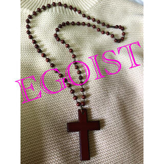 エゴイスト(EGOIST)の★美品★エゴイスト　木製クロスネックレス　(ネックレス)