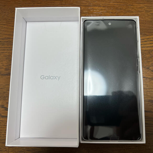 ルをご Galaxy - Galaxy A51 5G White 128GB 未使用品の通販 by fumi's shop｜ギャラクシーならラクマ ♡フリーです