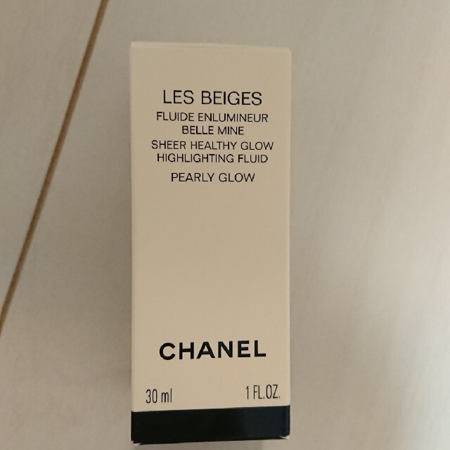 CHANEL(シャネル)のレ ベージュ フリュイド アンルミネール ベル ミン 30ml  新品未使用 コスメ/美容のベースメイク/化粧品(化粧下地)の商品写真