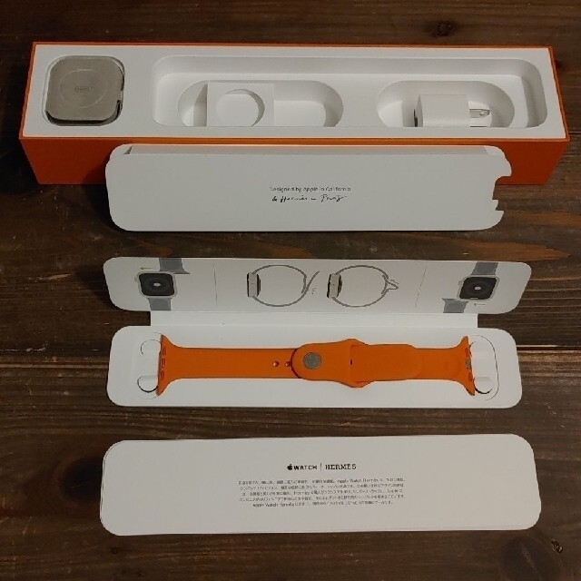 Apple(アップル)のApplewatch HERMES series4 GPS+Cellular メンズの時計(腕時計(デジタル))の商品写真