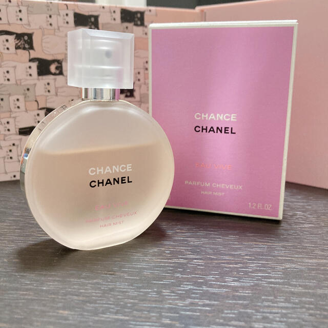 CHANEL(シャネル)のチャンス　オー　ヴィーヴ　ヘアミスト　シャネル コスメ/美容のヘアケア/スタイリング(ヘアウォーター/ヘアミスト)の商品写真